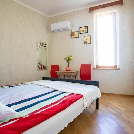 Gantiadi Hotel Kutaisi Exterior photo
