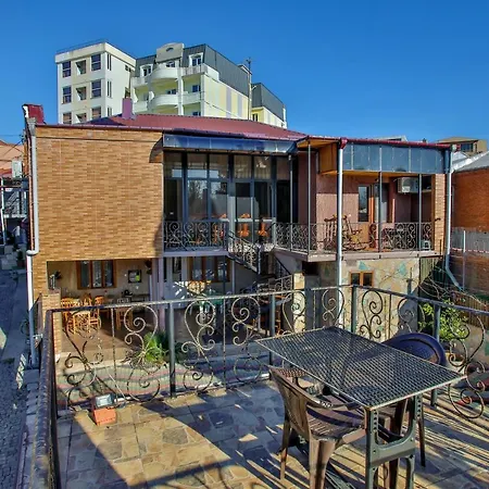 Gantiadi Hotel Kutaisi Exterior photo
